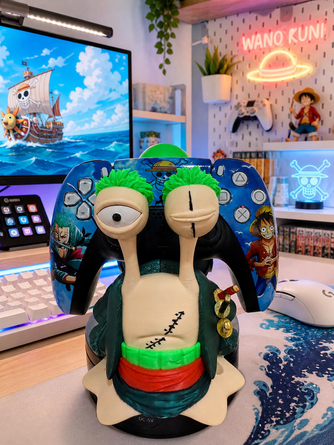 Zoro Mushi Denden Controller Holder